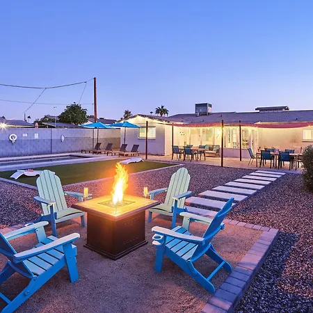 Prickly Pear - Private Pool - In Old Town Villa